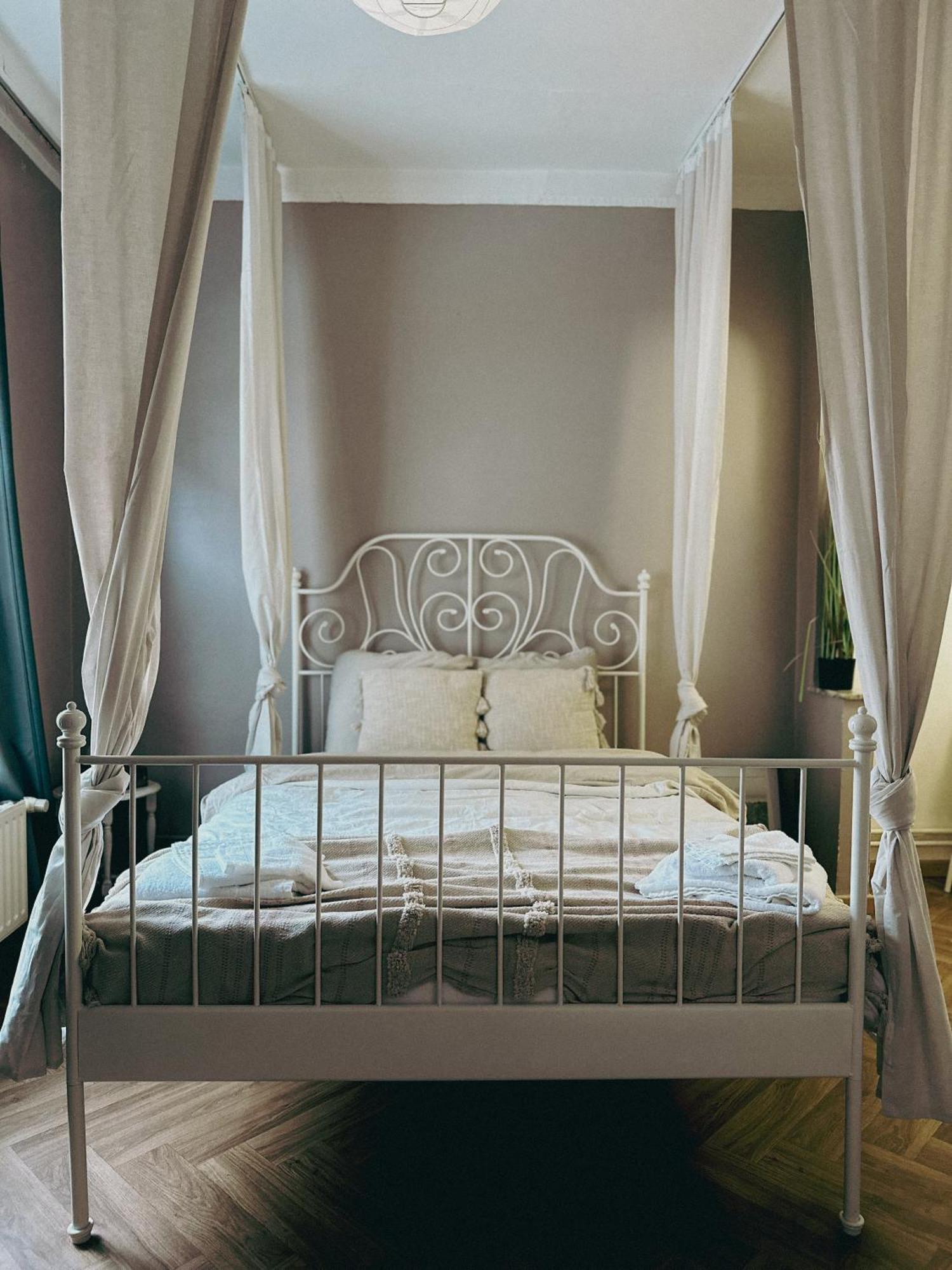 Ideal For Exploring Brussels, Close To Midi Station And Main Attractions * Bruselas